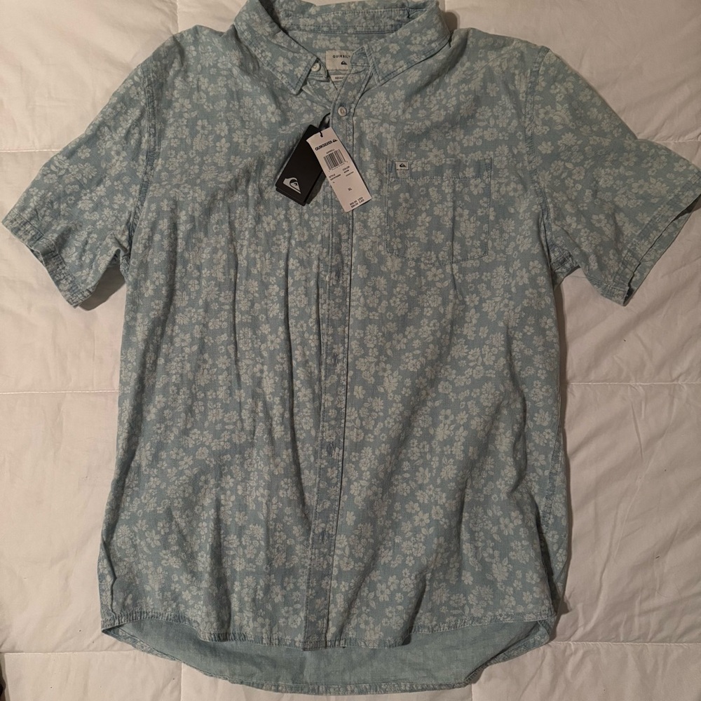 Quiksilver Blue Casual Button Down Shirt NWT Mens XL